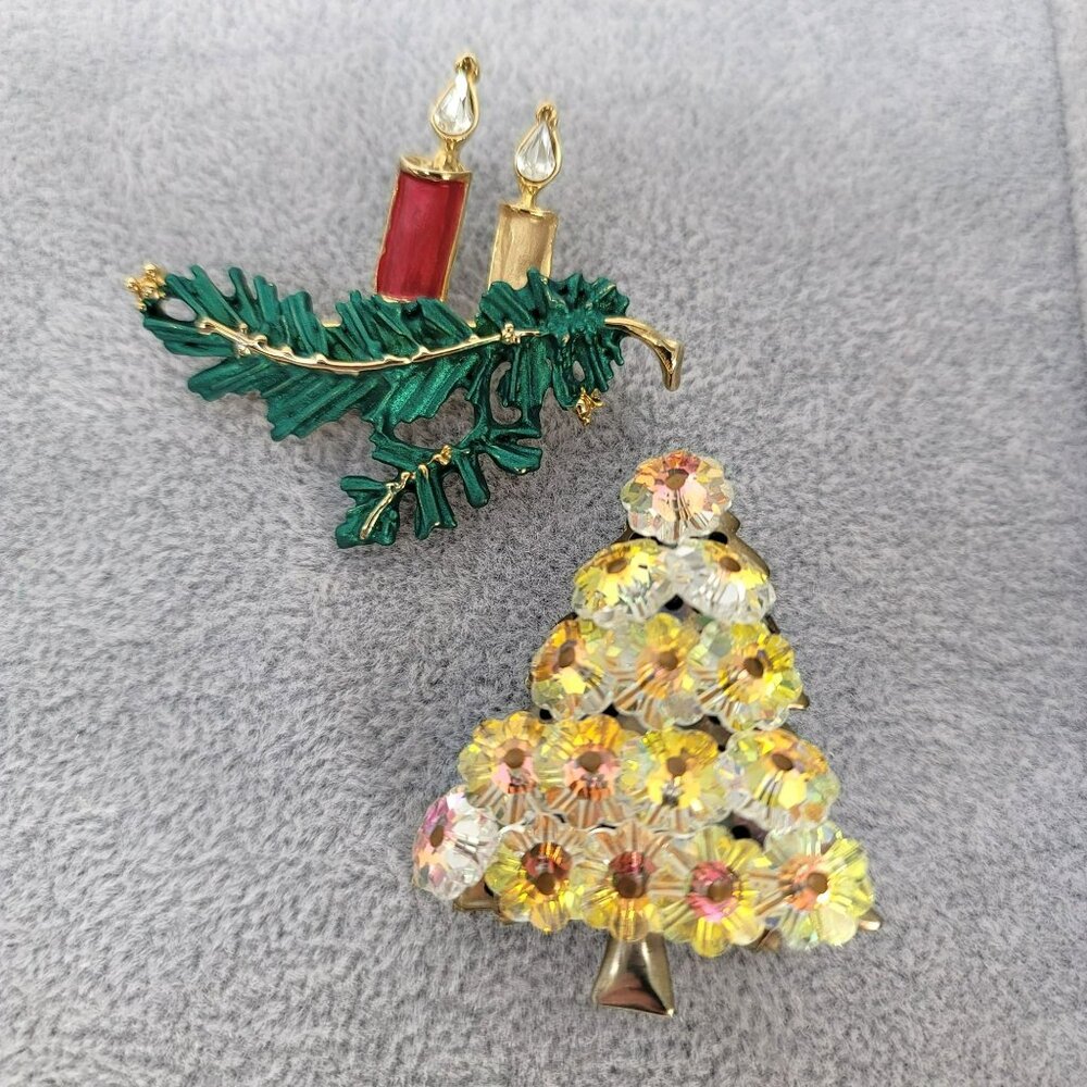 Vintage Brooches Pin Lot Christmas Tree and Candle Pine Bough LI334